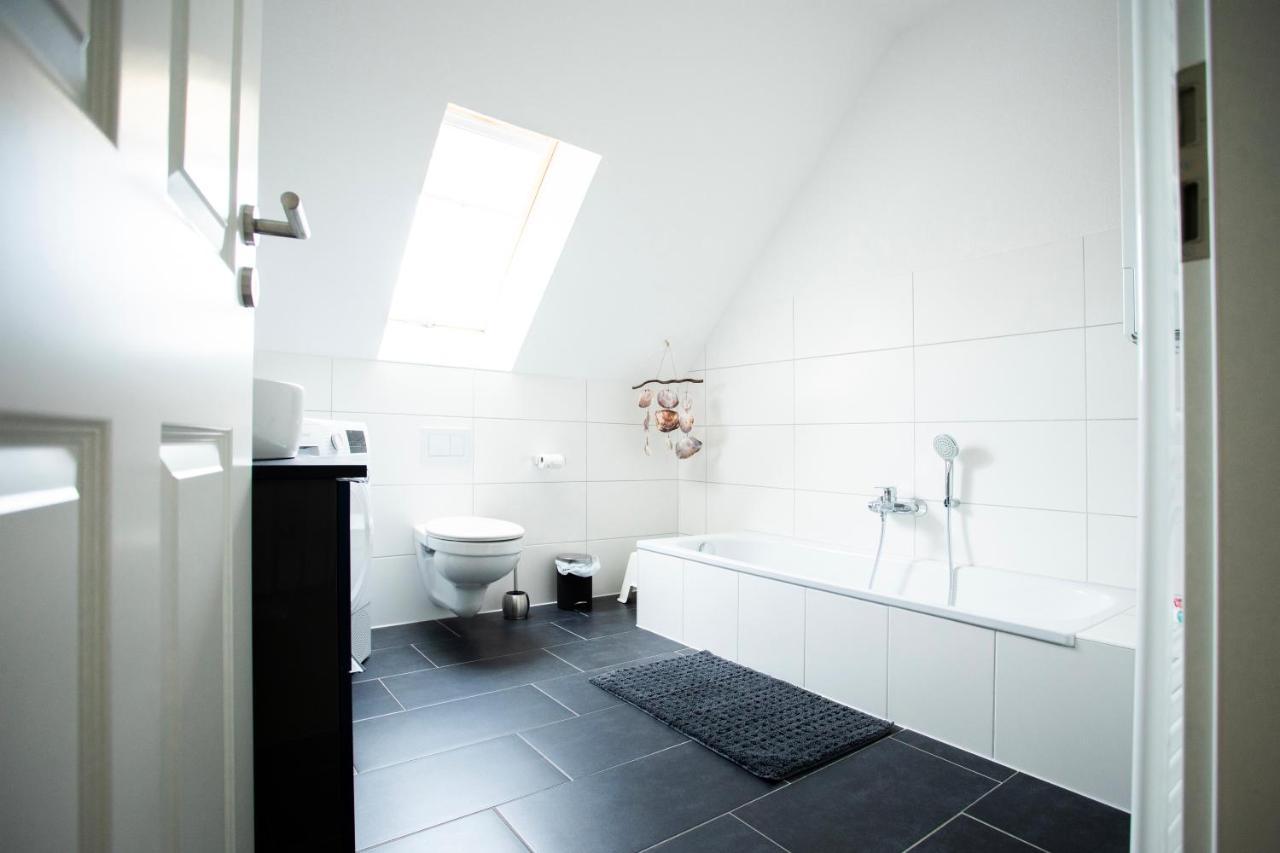 Haus Nordseeliebe Mit Aussensauna, Outdoor Dusche Und Wallbox Dornum Exterior foto